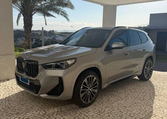 BMW X1 2.0 16V TURBO GASOLINA SDRIVE20I M SPORT STEPTRONIC BMW X1 2.0 16V TURBO GASOLINA SDRIVE20I M SPORT STEPTRONIC
